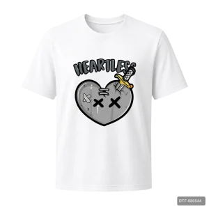 Маица Heartless со срце и нож